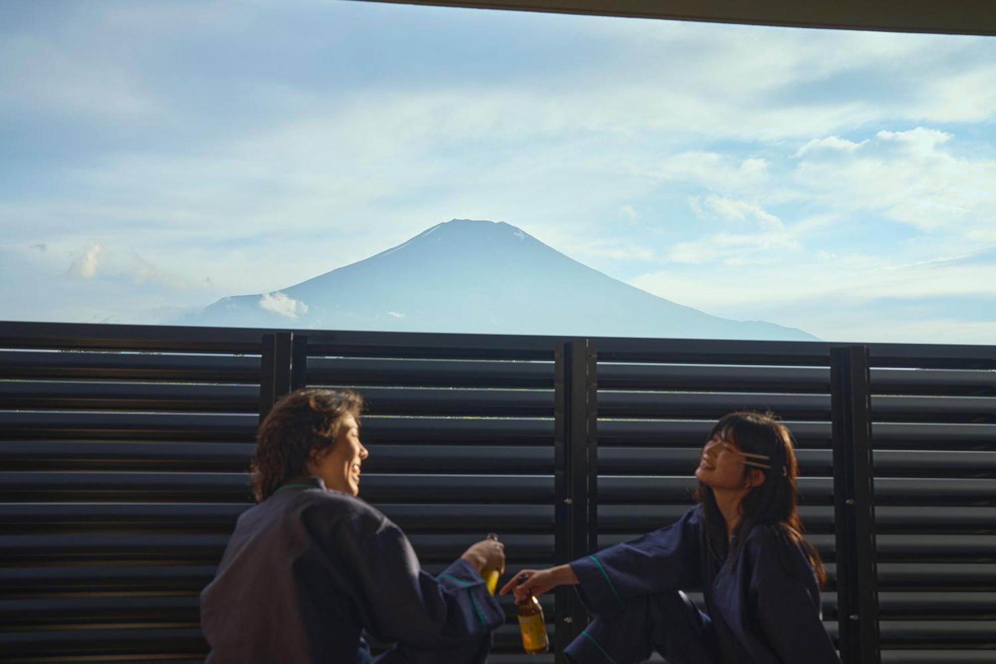 Mt Fuji View And Private Sauna Ryokan Shizuku Яманакако Екстериор снимка